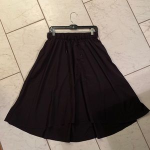 LIKE NEW lululemon Flouncy High-Low Black Skirt